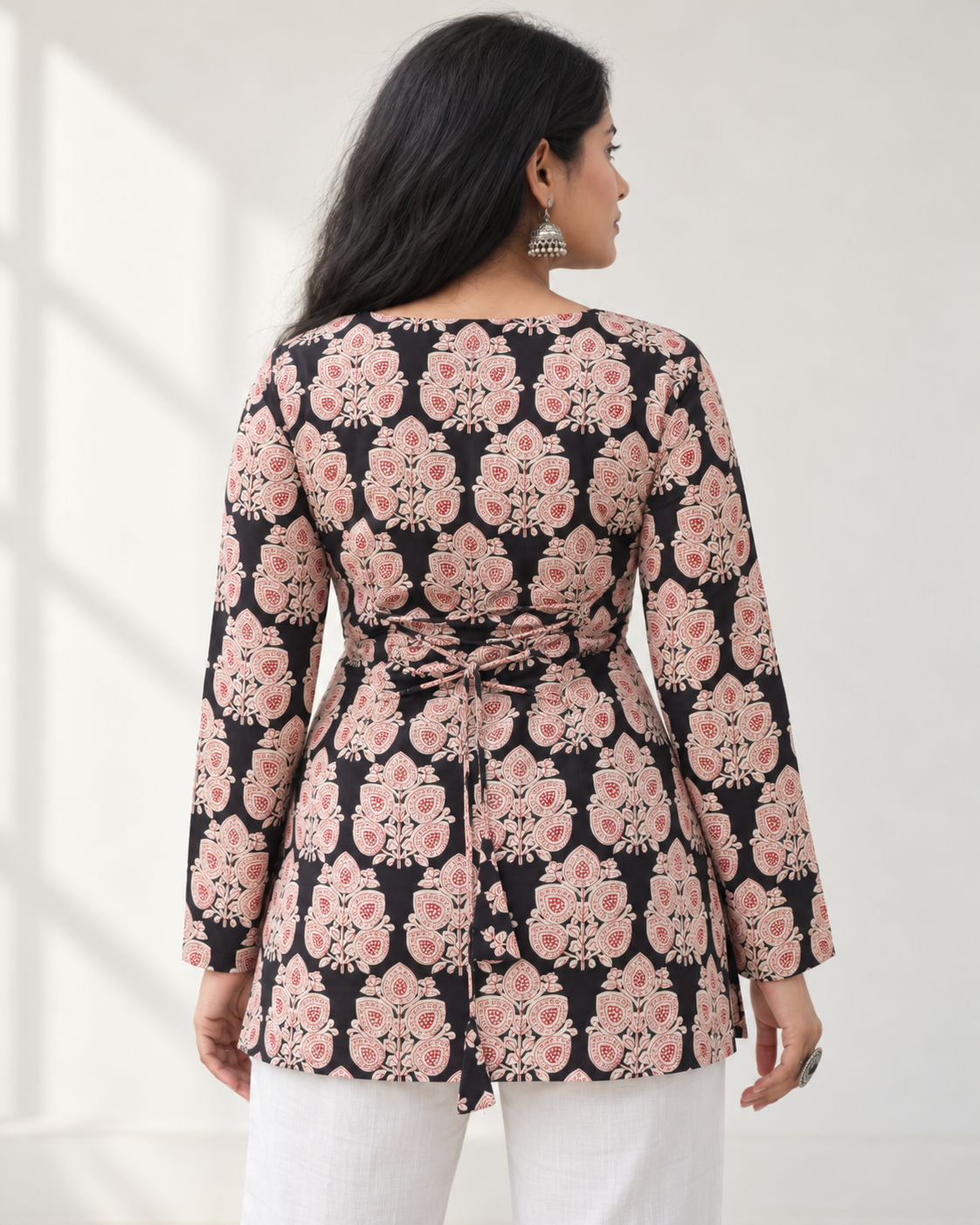 Noor Square Neck Top with Pull to Fit Doris