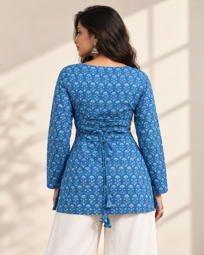 Mogra Square Neck Top with Pull to Fit Doris