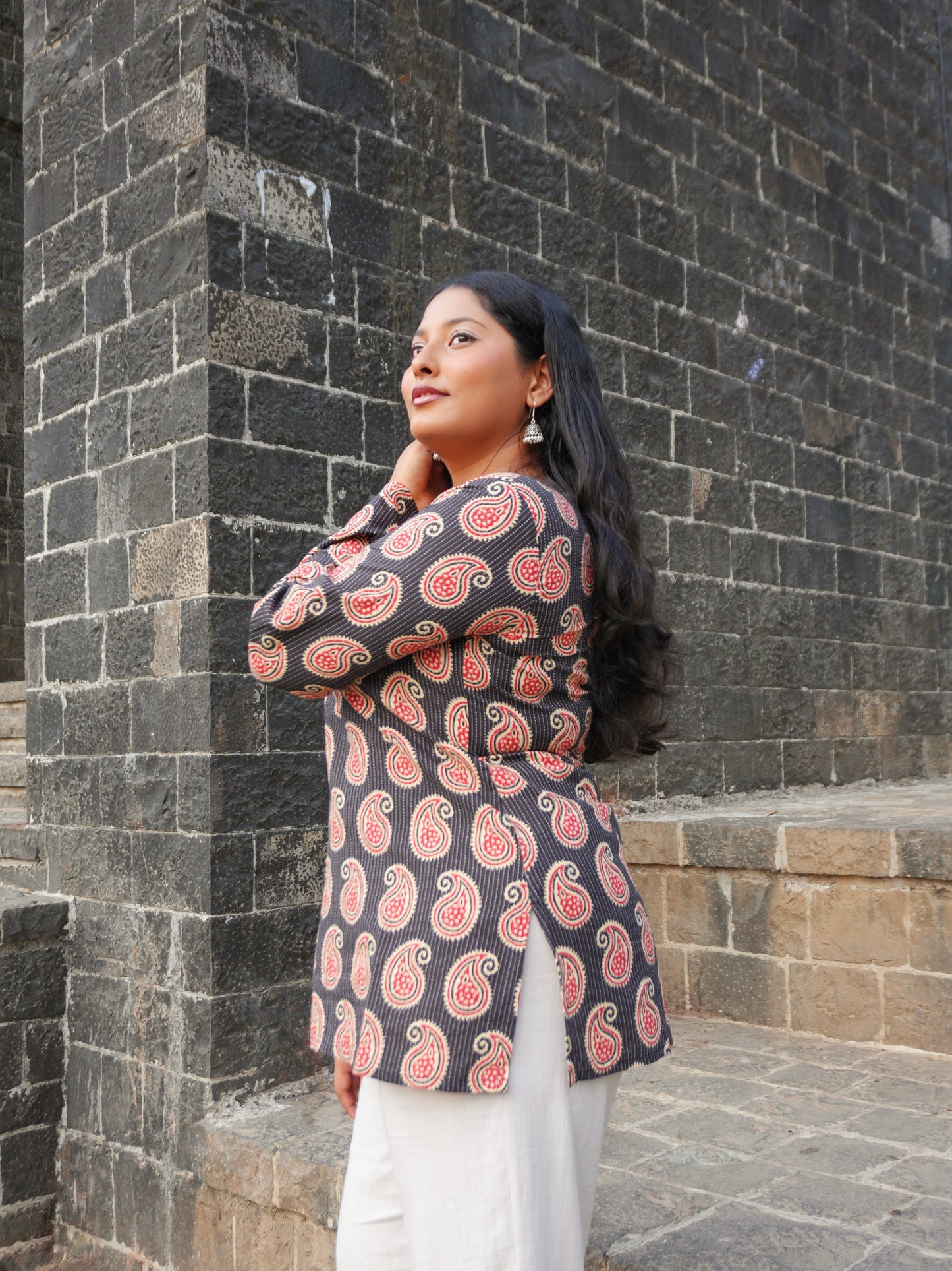 Nazar V-Neck Top