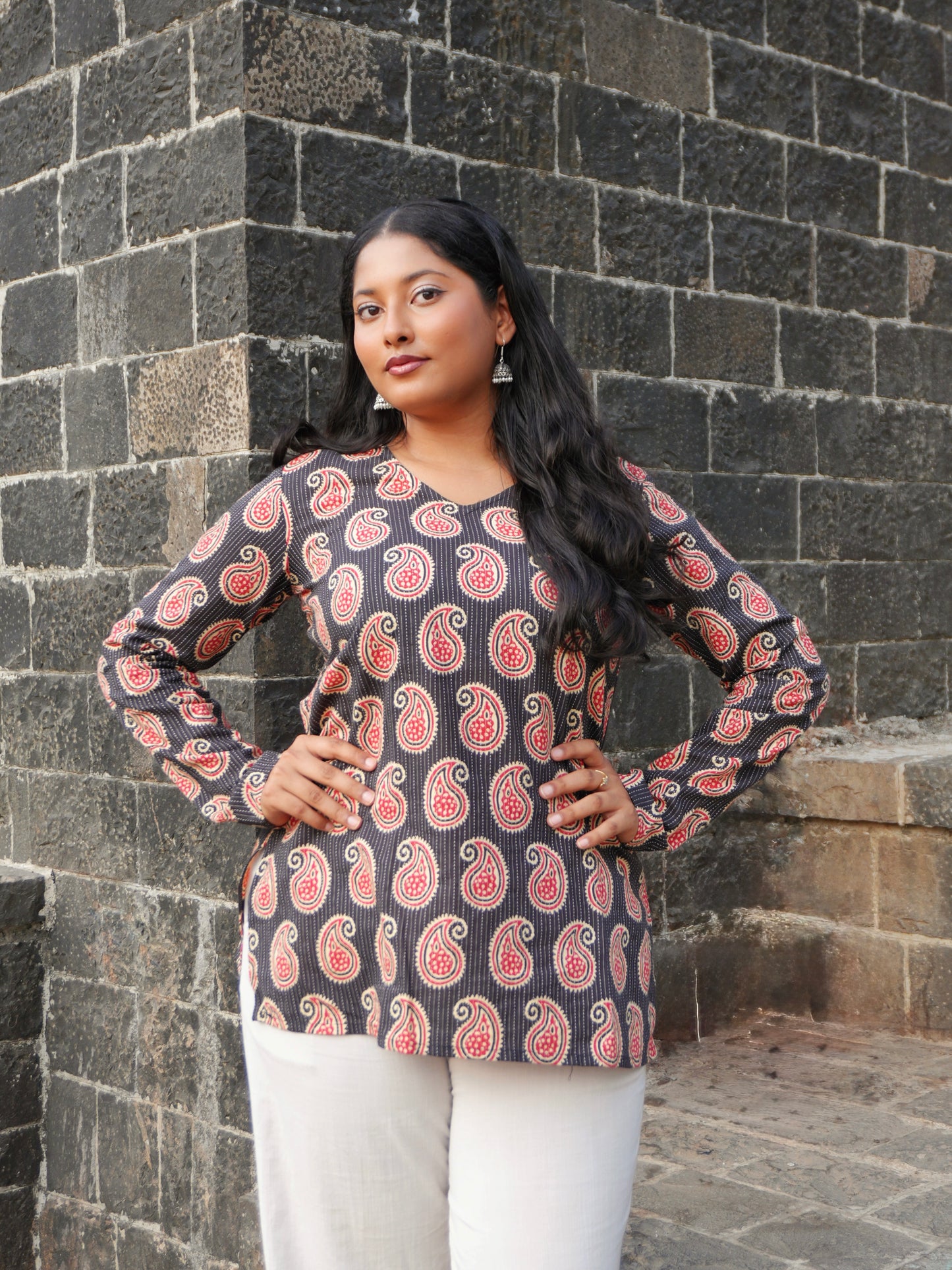 Nazar V-Neck Top