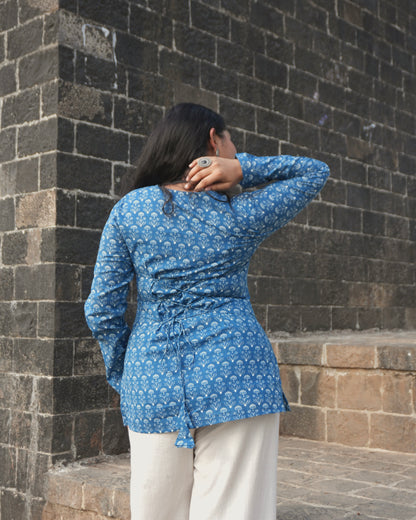 Mogra Square Neck Top with Pull to Fit Doris