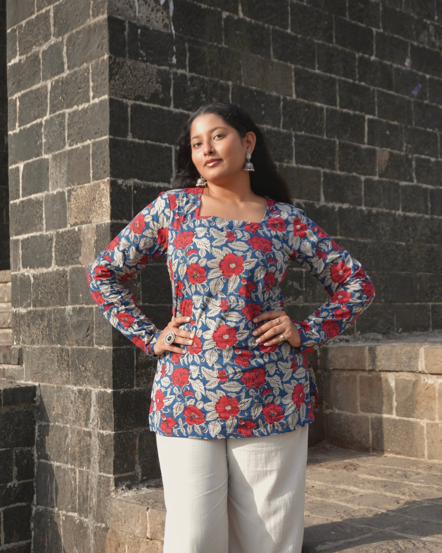Madhuban Square Neck Top with Pull to Fit Doris
