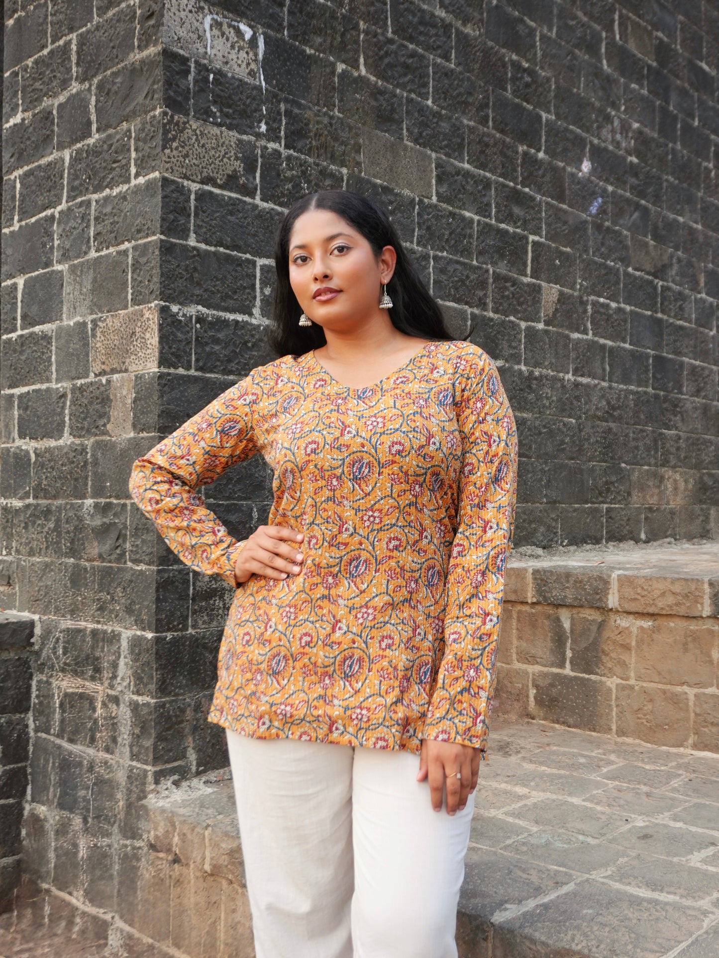 Pihu V-Neck Top